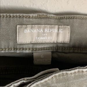 Woman’s pants cargo style